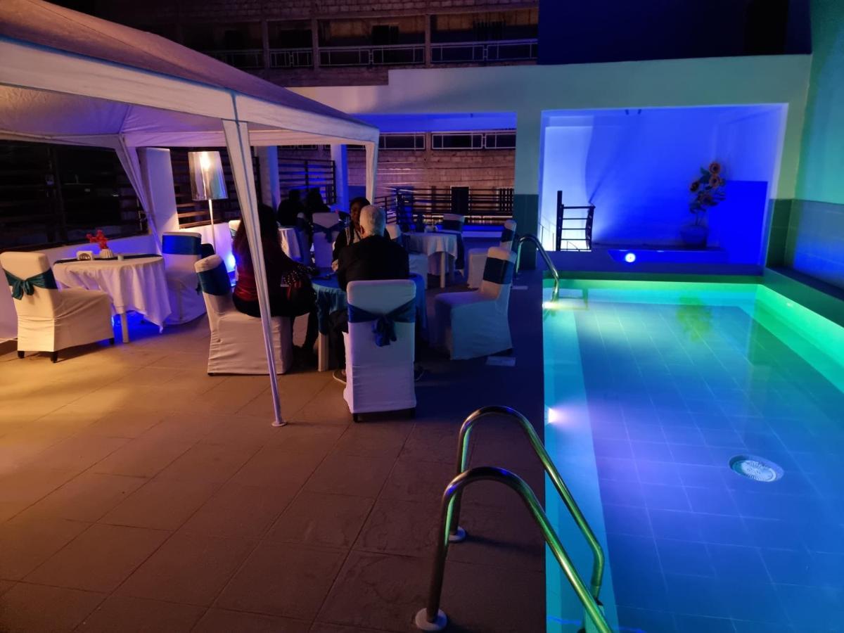 Residence Blue Hotel Thies Buitenkant foto
