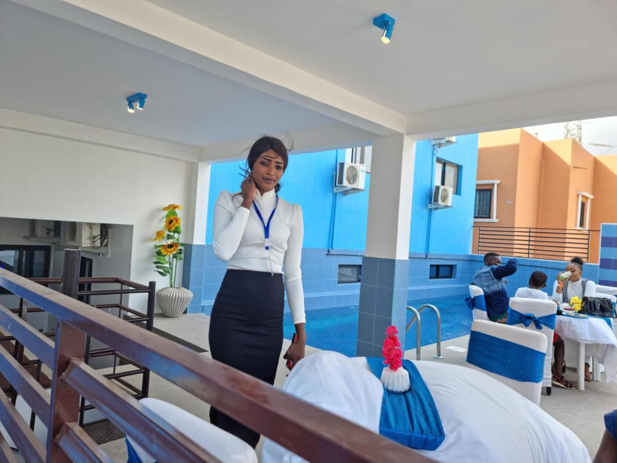Residence Blue Hotel Thies Buitenkant foto